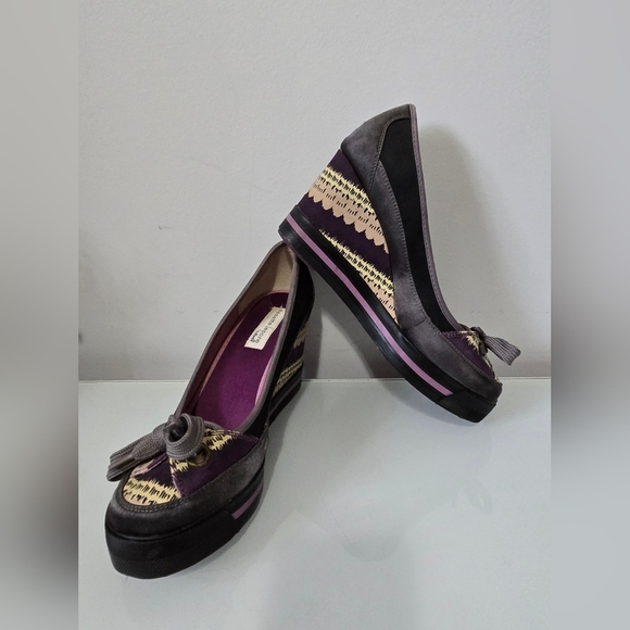 Nanette Lepore For Keds Grey and Purple Slip On Wedges. Size 9 - Picture 3 of 11